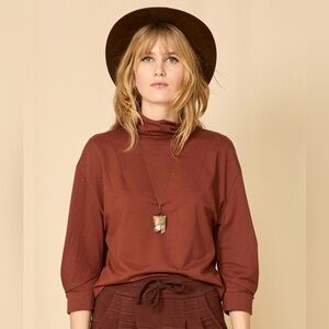 Cokluch Roses Top in Chestnut